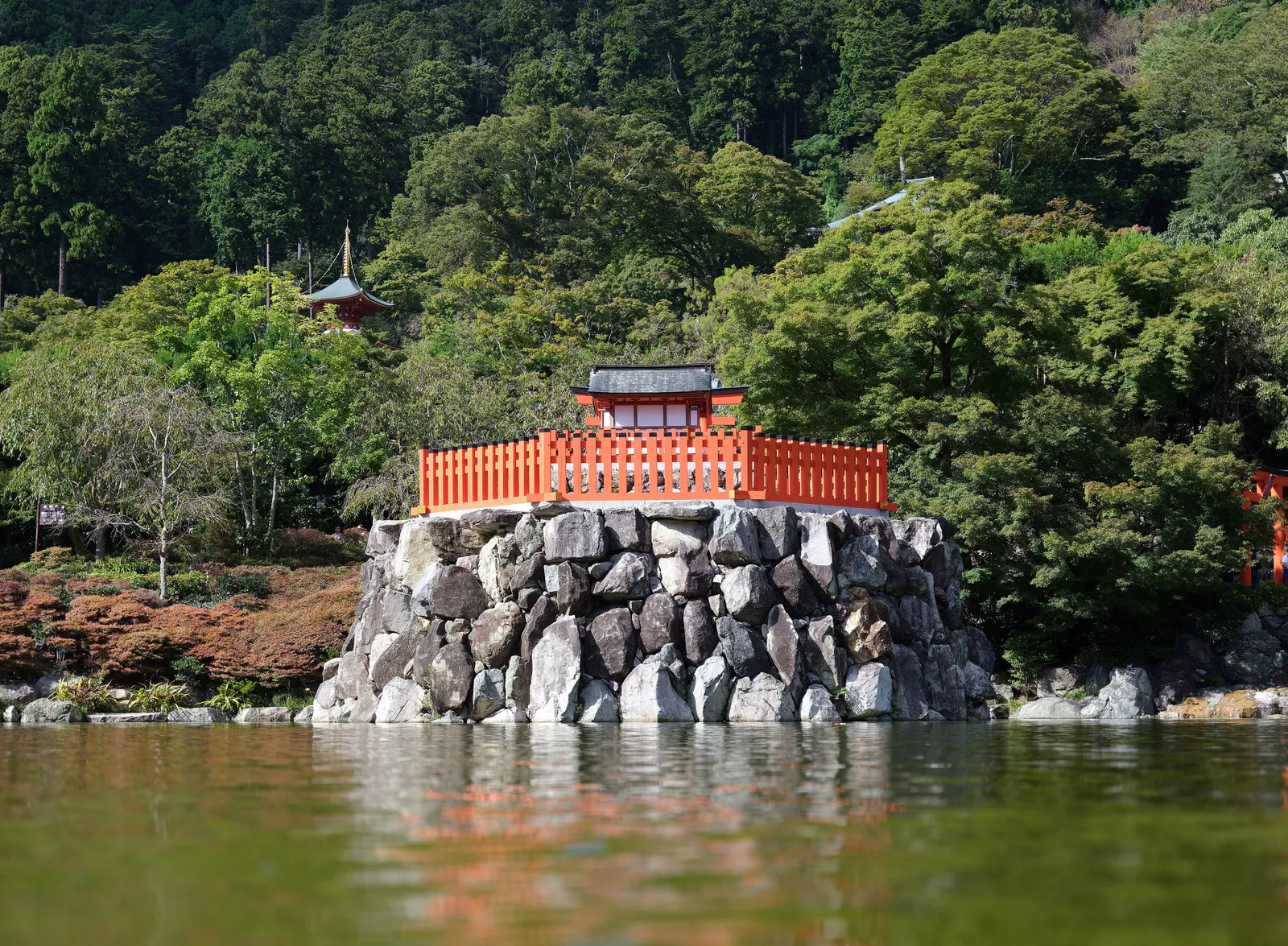 Water feature at Katsuoji temple